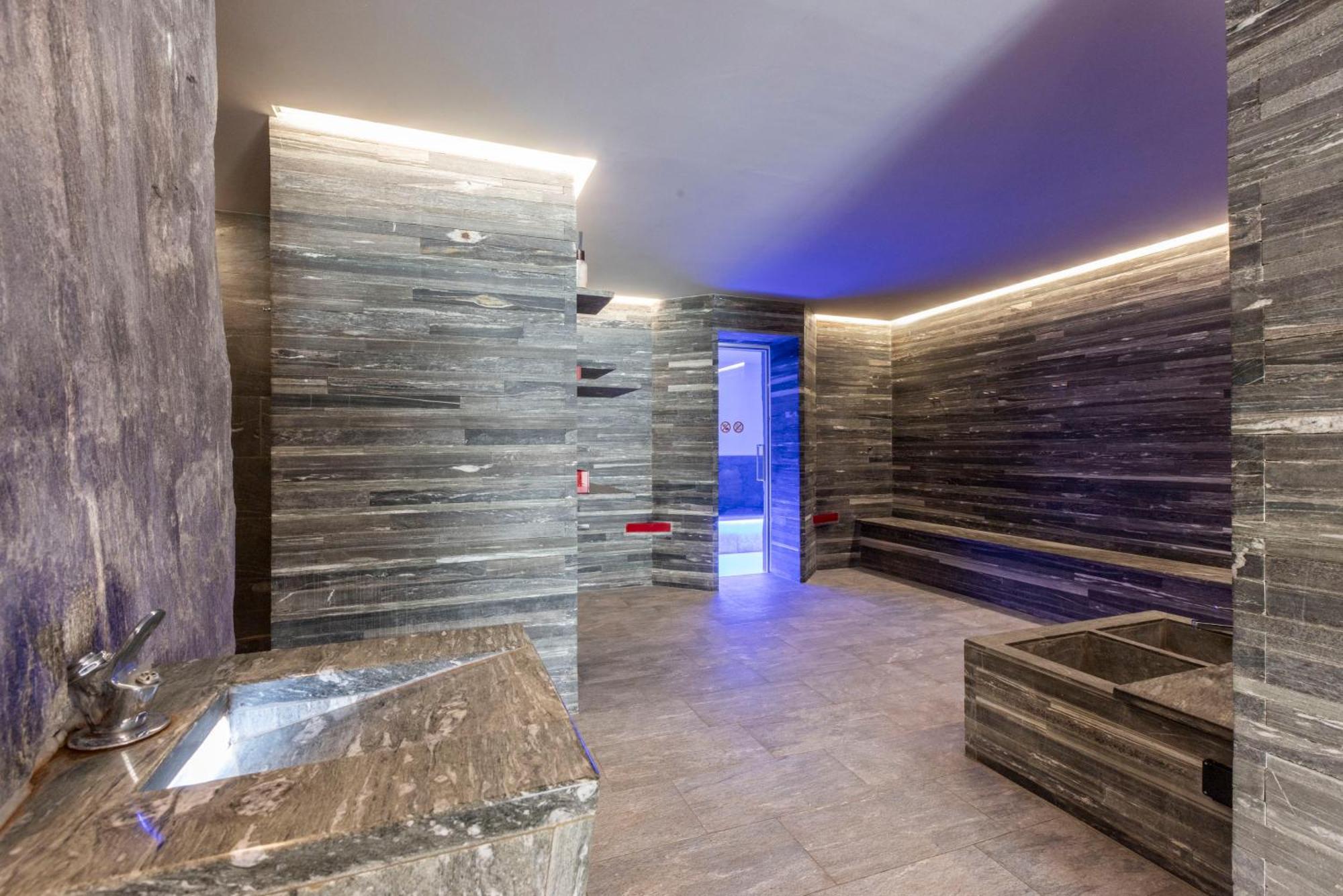 Naco Aparthotel By Arca Spa Zermatt Exteriör bild